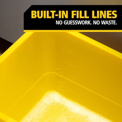 Rubbermaid Commercial Products Glass Cleaning Bucket with Lid, Yellow/Black (2221958)
