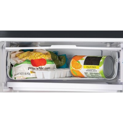 Igloo 3.2 Cu. Ft. Refrigerator with Freezer, Black (IRF32BK6A)