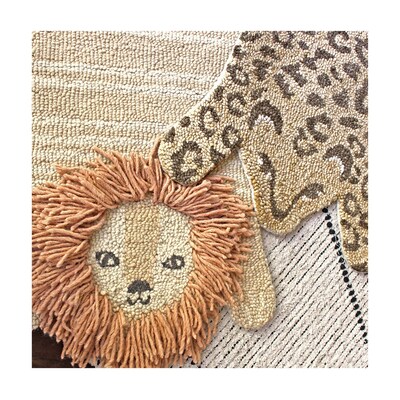 Crane Baby Kendi Wool 36" x 21" Lion Shape Rug, Beige (BC-120RG-1)