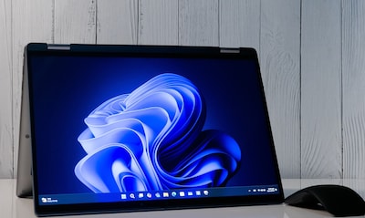 Dell Latitude 7450 14" Touchscreen Laptop, Intel Core Ultra 7 165U, 16GB RAM, 512GB SSD, Windows 11 Pro (0M90Y)