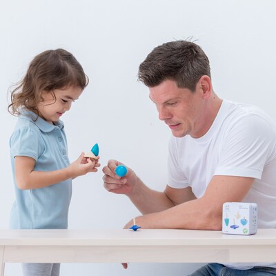 Plan Toys Wooden Mini Spinning Tops, Blue, 4/Pack (PTS4132)