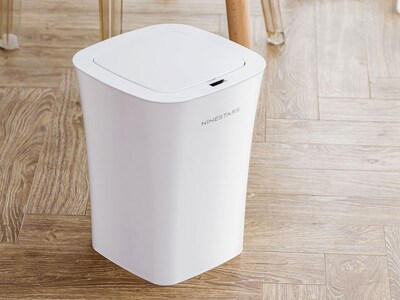 Nine Stars Plastic Sensor Trash Can, 2.6-Gallon, White (DZT-10-11)