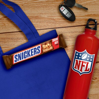 Snickers Sharing Size Milk Chocolate Candy Bars, 78.96 oz., 24/Box (MMM32252)