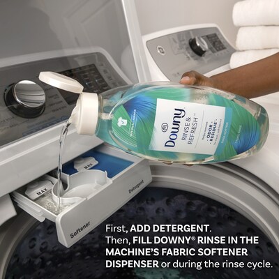 Downy Rinse & Refresh Liquid Fabric Softener, Cool Cotton, 70 Loads, 48 oz. (3700091446)