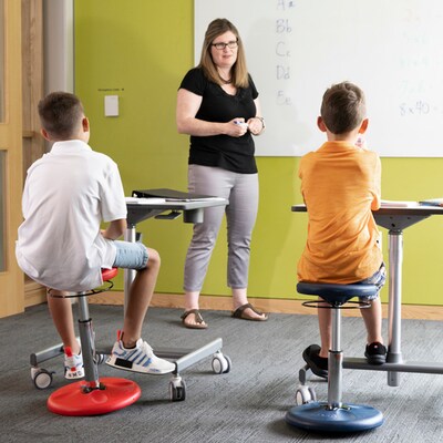 Kore Design Kids Adjustable Standard Wobble Chair 14" to 19", Red (KD-3100)