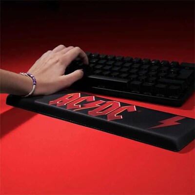 Subsonic Ergopad AC/DC Wrist Rest (SA5687-A1)