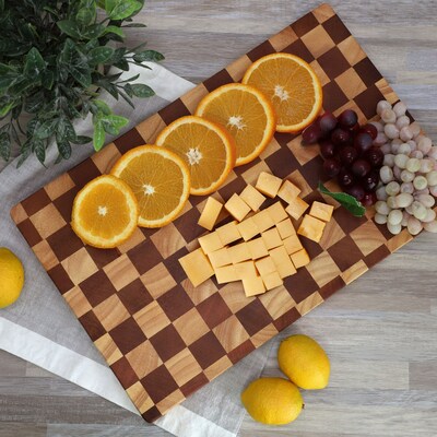 MegaChef 16" x 10" Acacia Wood & Rubber Butcher Block (935122191M)