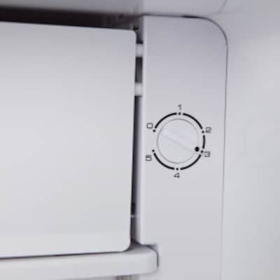 Avanti 3.2 Cu. Ft. Compact Refrigerator, White, (RM3306W)