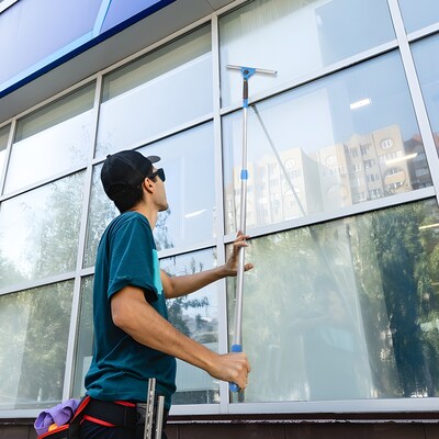 Gritt Commercial Pro Window Washing Kit with 14" Squeegee, 14" Washer and 6' Telescopic Pole (GRI137-6F-14)