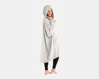 The Comfy Dream Wearable Blanket - Black