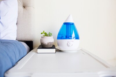 Crane Drop Ultrasonic Cool Mist Tabletop Humidifier, 1-Gallon, Blue & White (EE-5301)