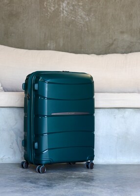 Samsonite Outline Pro 12.5" Hardside Suitcase, 4-Wheeled Spinner, Emerald Green (137395-1327)