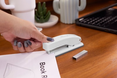 Swingline Cub Reduced-Effort Desktop Stapler, 20-Sheet Capacity, Arctic White (S701067)