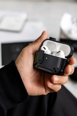 SaharaCase Raider Series Heavy Duty Secure Lock Case for Airpods Pro 3, Shock Absorbing Corners, Carbon Black (HP00221)