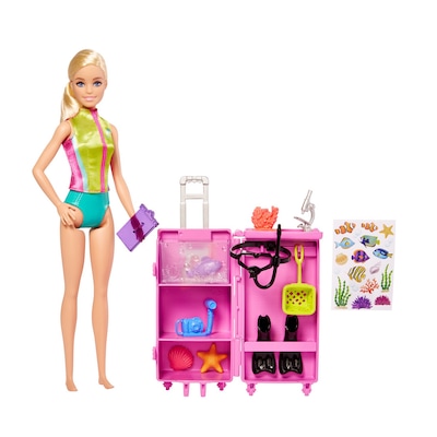 Barbie Marine Biologist Doll and Playset, Light Skin Tone