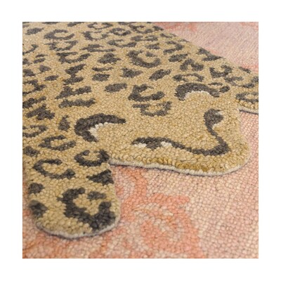 Crane Baby Parker Wool 23" x 36" Leopard Rug, Beige (BC-100RG-1)