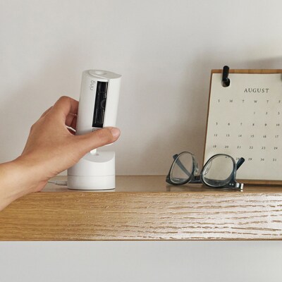 Ring Pan-Tilt Indoor Wired Security Camera, Black (B0CG2WNRHF)