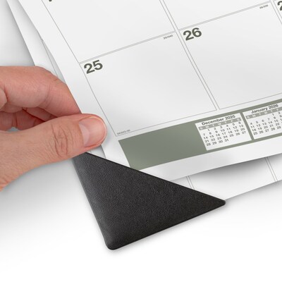 2026 AT-A-GLANCE Recycled 21.75" x 17" Monthly Desk Calendar, Green/Black (SK32G-00-26)