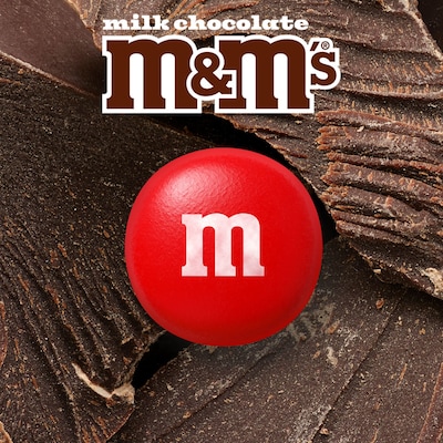 M&M's Party Size Milk Chocolate Candy Pieces, 38 oz. (MMM55114)
