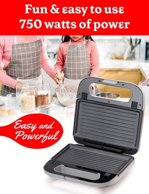 Betty Crocker 3-in-1 Sandwich, Panini Grill and Waffle Maker Plus, Silver (BC-4965S)