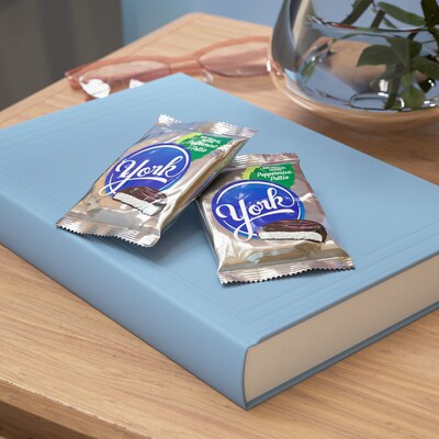 York Dark Chocolate Peppermint Patties Candy Packs, 1.4 oz., 36/Box (00330)