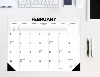 2025 Willow Creek Pinstripe 22 x 17 Monthly Desk Pad Calendar (48245)