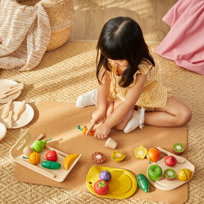 PlanToys Fruit and Vegetable Food Set (PTS3416)