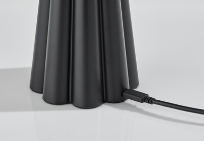 Adesso Mattie LED Table Lamp, Black (3118-01)