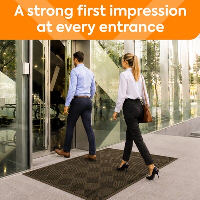 Coastwide Professional™ Commercial Wiper/Scraper Floor Mat, 4' x 6', Black (CW23070)