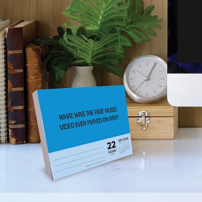 2026 Willow Creek Trivia Night 6.2" x 5.4" Day-to-Day Calendar (54468)
