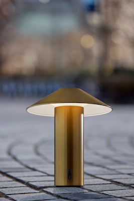 Adesso ADS360 Pina 10.5"H LED Table Lamp, Antique Brass (AD9205-21)