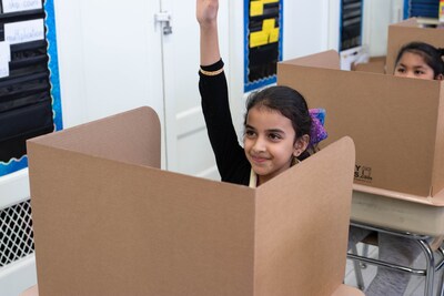 Classroom Products Foldable Cardboard Freestanding Privacy Shield, 13"H x 20"W, Kraft, 40/Box (1340 KR)