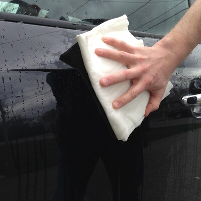 Quick Dam Multipurpose Absorbent Pads, 18, Up to 18 Gal., 100/Box (PUCH100)