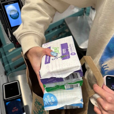 Simpleaf Lavender Scented Flushable Wipes, 50 Single Wipes/Box, 12 Packs/Box (S-012-12pack)
