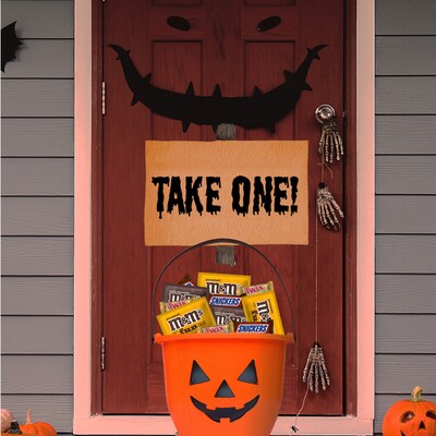 Mars Halloween Fun Size Milk Chocolate Variety Candy Pack,  30.94 oz., 55 Pieces (461979)