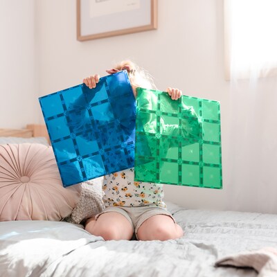 Connetix Magnetic Tiles Rainbow Blue & Green Base Plate, 2 Pieces (CNTRBG002BP)