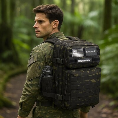 SaharaCase Raider Laptop Backpack, Large, Black Camo (LT00091)