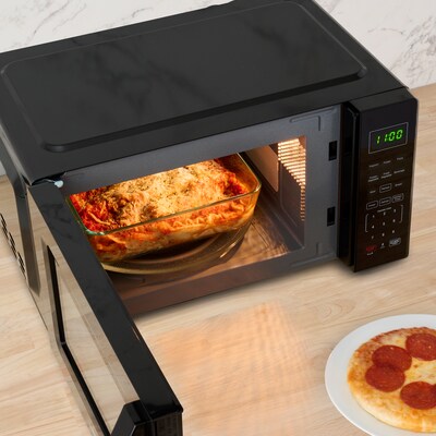 Farberware 0.7 cu. ft. Countertop Microwave, Black (FMO07WEIBK)