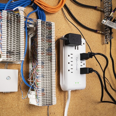 CyberPower Home Office 8-Outlet 2-USB Port Surge Protector, 6', 2700 Joules, White (P806U)