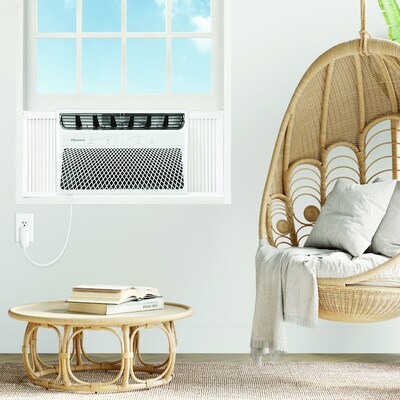 Hisense 115-Volt 12000 BTU Window Air Conditioner with Remote, WiFi Enabled, White (AAW12CW26)
