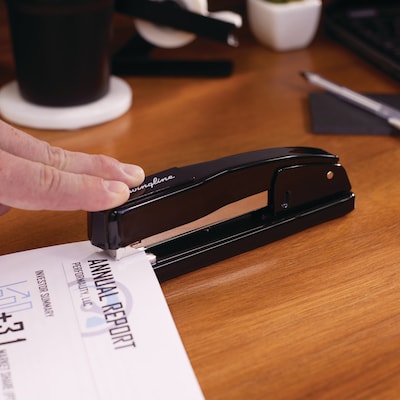 Swingline Reduced-Effort Desktop Stapler, 20-Sheet Capacity, Black (44401)