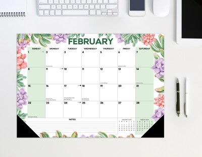2026 Willow Creek Succulents 17" x 12" Monthly Desk Pad Calendar (57162X)