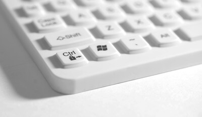 Man & Machine Slim Cool Wired Ergonomic Waterproof Keyboard, White (SCLP/W5)