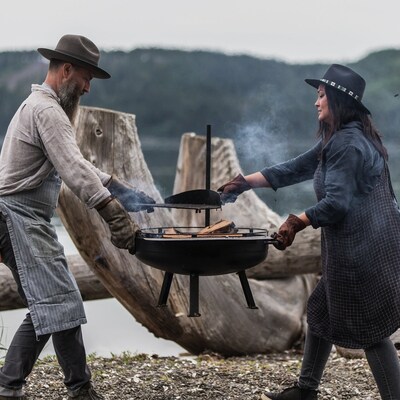 Barebones Fire Pit Grill 23