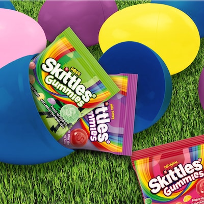 Skittles Gummies Fun Size Easter Candy Variety Bag, Assorted Flavors, 45 Pouches/Bag (MMM33063)