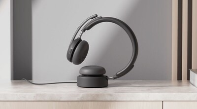 Logitech Zone Wireless 2 Magnetic USB-A Charging Stand for Zone Wireless 2 Headset, Black (989-00117
