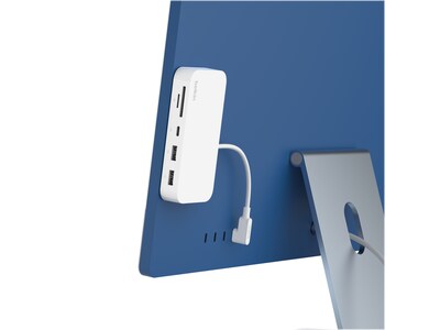 Belkin Connect 6-in-1 Multiport Hub with Mount (INC011ttWH)