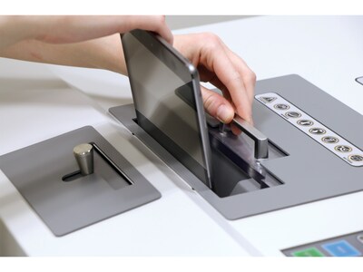 Formax OnSite Cross-Cut Multimedia Shredder (FD 87SSD)
