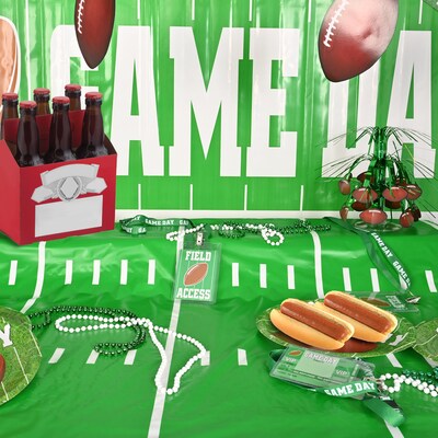 Beistle Game Day Football Table Roll, Green/White (54068)
