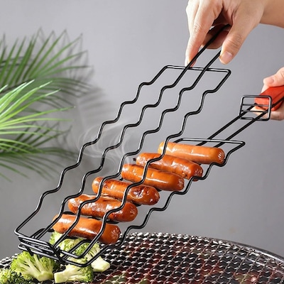 GIFT OF THE WEEK: Hot Dog BBQ Grilling Cage